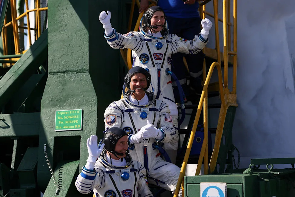 Uživo: Jessica Meir i Anil Menon Izlaze u Svemir — Svemirska Šetnja Sa ISS 6. Avgusta