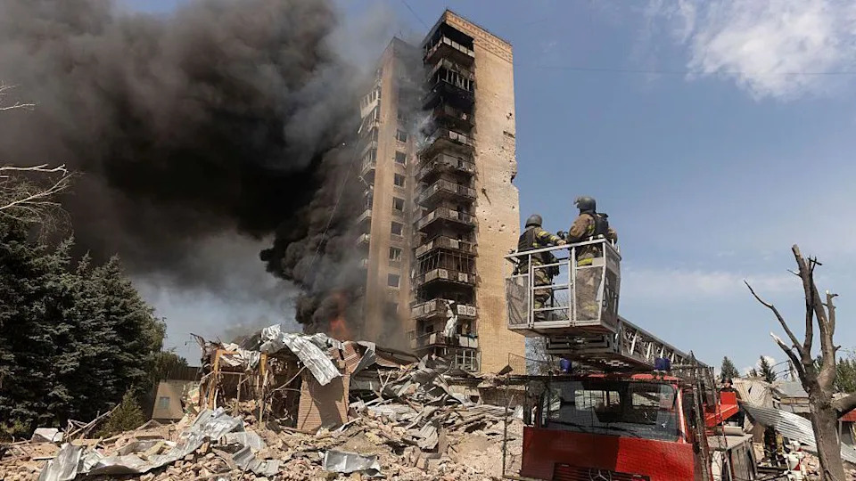 Support For Asylum Seekers In Northern Ireland Falls Below 50% — First Time Since 2018