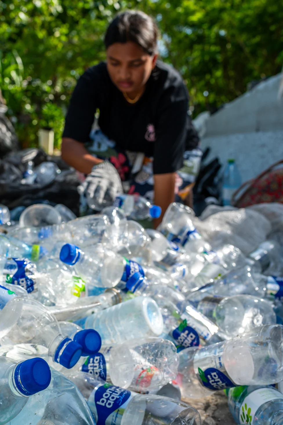 Kajacima protiv „ecocida“: Mladi aktivisti na Maldivima brane mangrove i budućnost ostrva