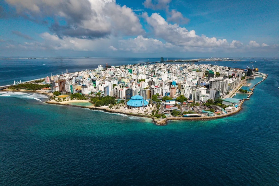 Kajacima protiv „ecocida“: Mladi aktivisti na Maldivima brane mangrove i budućnost ostrva