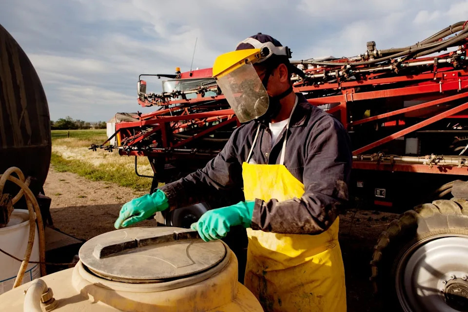 Meta-Analysis Links Occupational Pesticide Exposure to Higher ALS Risk — Association Not Proven Causal