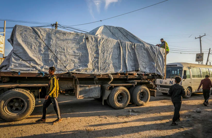 Uhapšen član Nukhbe povezan sa masakrom 7. oktobra dok je vozio kamion humanitarne pomoći