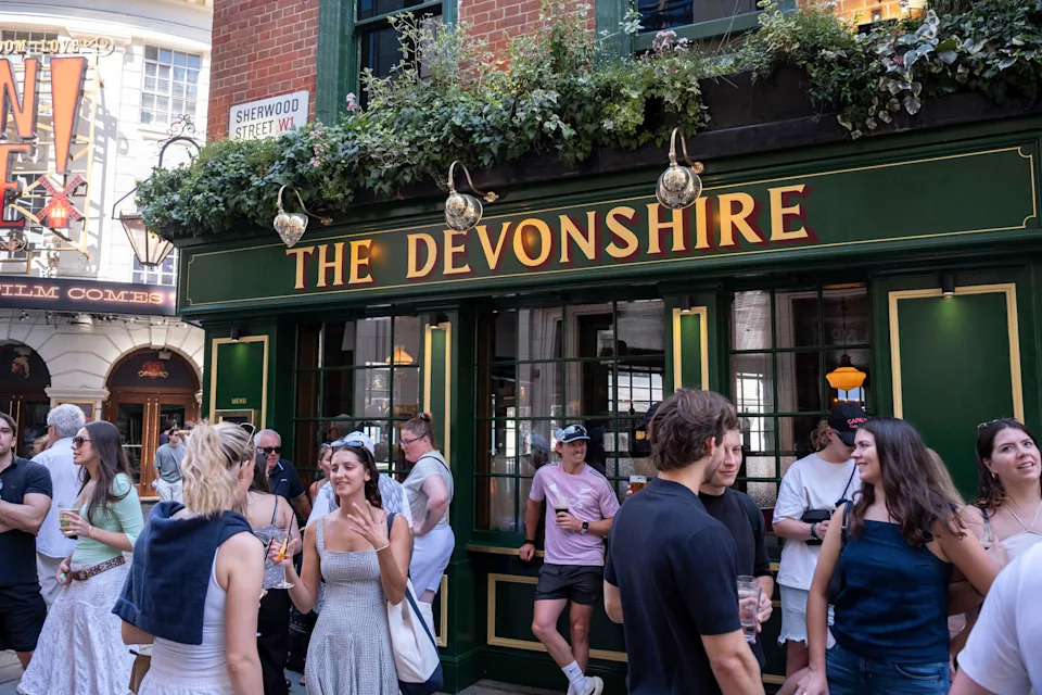 Westminster's Draft Licensing Rules Spark Row Over 'Vertical Drinking' in Soho and the West End