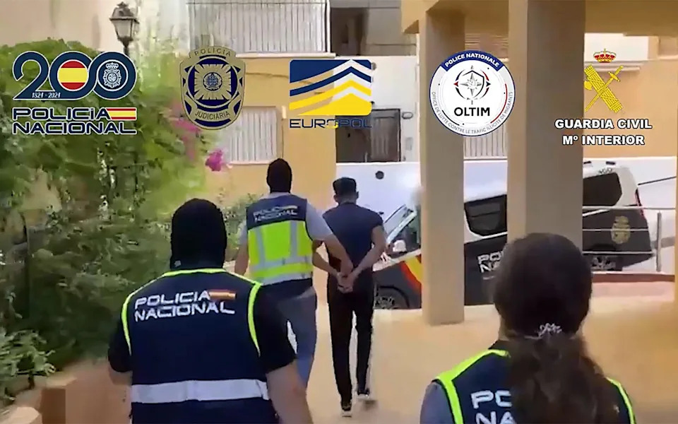 Spanish Police Smash Major Speedboat Smuggling Network Ferrying Migrants To Ibiza