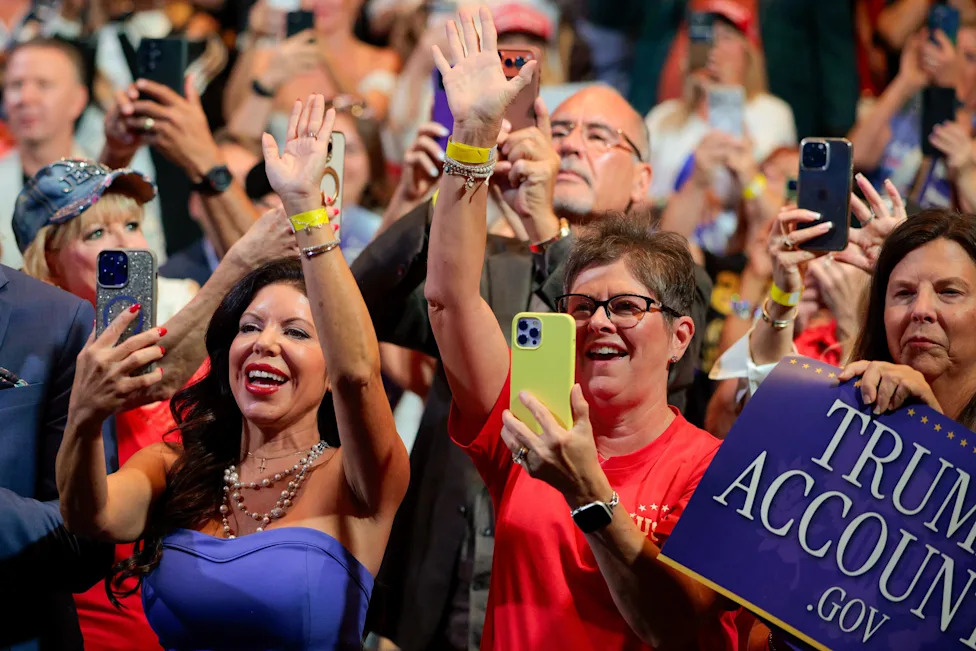 Trump’s Endorsement Streak Stalls as Approval Ratings Hover in Mid-30s to 40%