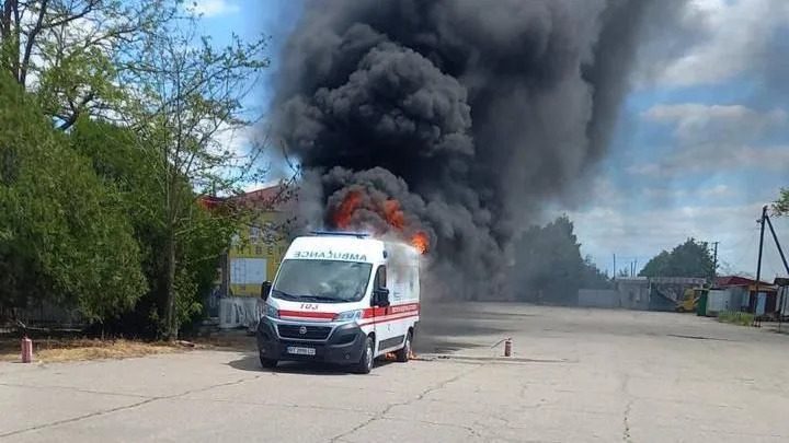 „Bežala sam jer sam znala da ću umreti“: FPV dronovi ciljaju medicinske timove i ambulante u Ukrajini