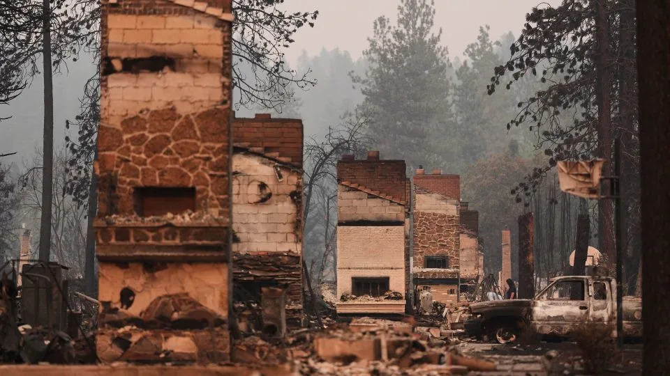 Tramp Odbacuje Klimatske Promene — Požari Pokazuju Zašto će Se Situacija Pogoršavati