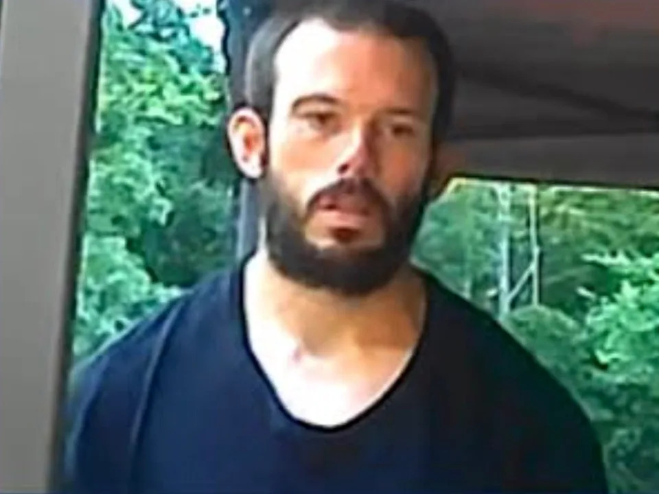 Manhunt Underway for 32-Year-Old Accused of Killing Father and Setting House Ablaze in Greenville, NY