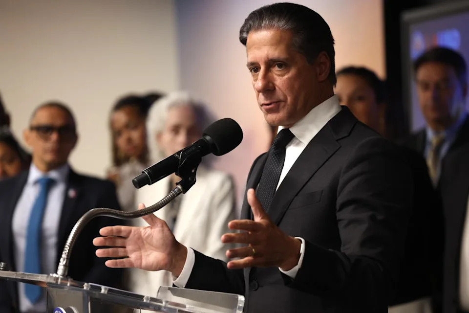 LAUSD Internal Letter Alleges Carvalho Removed GPS, Bypassed Firewall and Used District Driver for Personal Errands