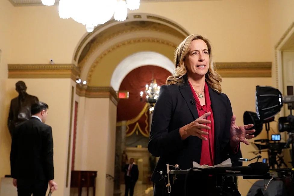 Senate Passes 90-6 Stopgap Funding Bill Through December, Blocks OMB Grant-Review Rule