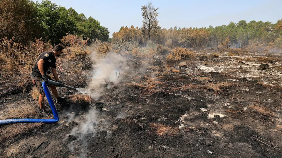 Stotine Uhapšenih Zbog Požara u Francuskoj: Krivica, Klimatske Promene i Sporovi Oko Gonjenja