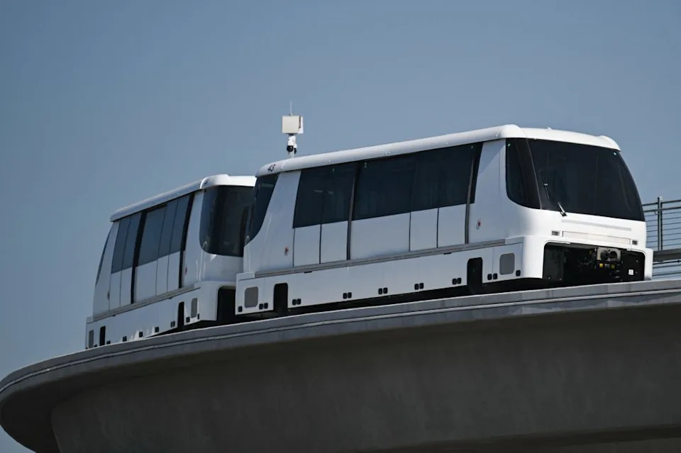 LAX SkyLink Now Targets October 2026 Opening After $3.34B Overruns and YouTuber Exposé