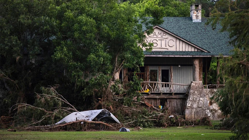Fathers Find Solace in Daughters' Secret Notes After Camp Mystic Flood