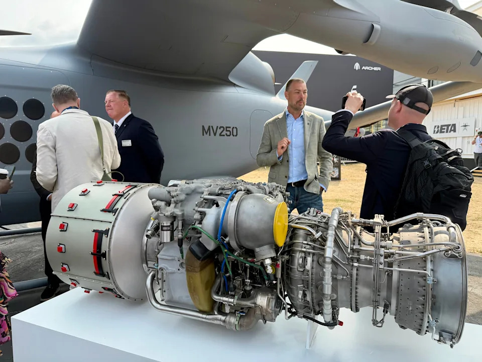 MV250 — Beta Technologies Predstavila Autonomnu Hibrid‑VTOL Teretnu Letelicu Za Bojište