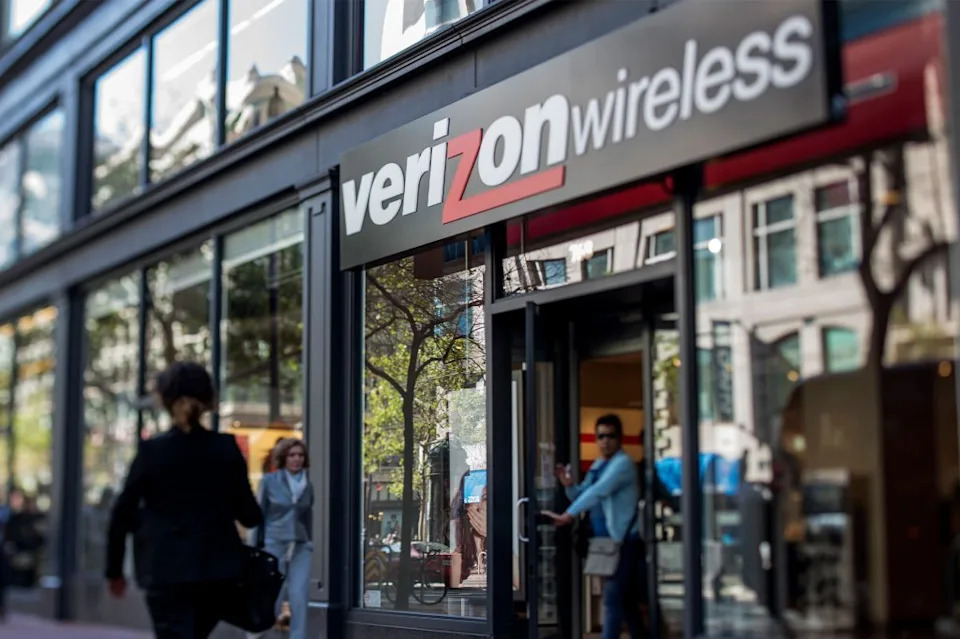 Vandals Cut Fiber Lines, Triggering Major Verizon Outage Across Southern California