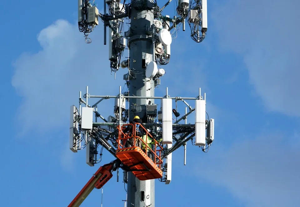 Vandals Cut Fiber Lines, Triggering Major Verizon Outage Across Southern California