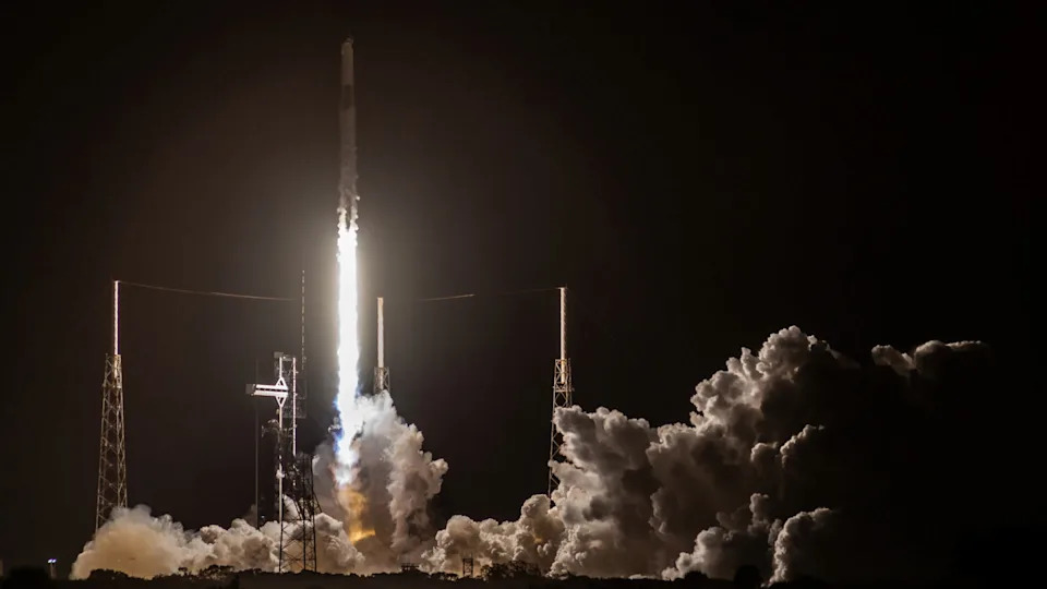 SpaceX Gornja Faza Udari U Mesec i Napravi Novi Krater — Procena 20–27 m