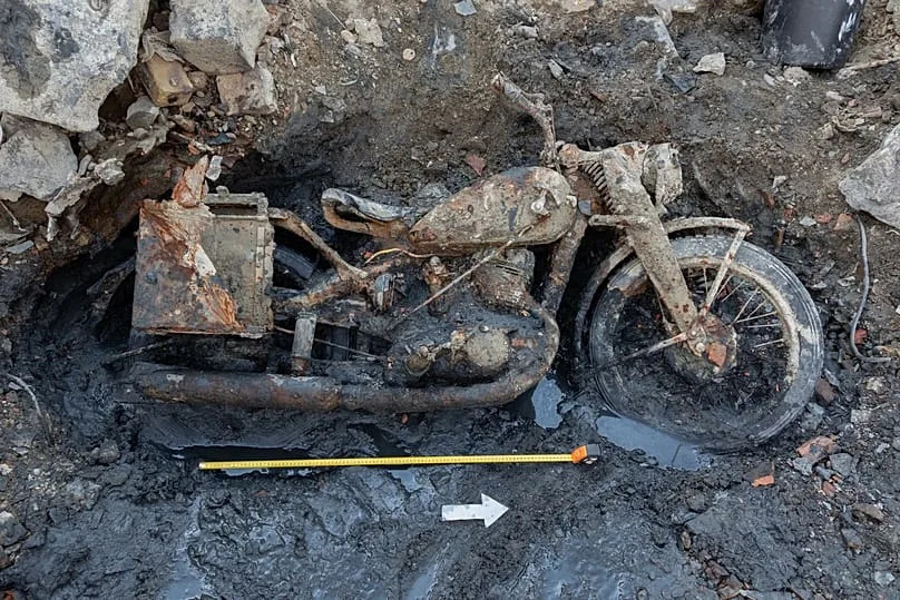 Otkriven Skoro Netaknut Wehrmacht Motor u Dunavu Kod Parlamenta: DKW NZ 350-1 Iz Drugog Svetskog Rata