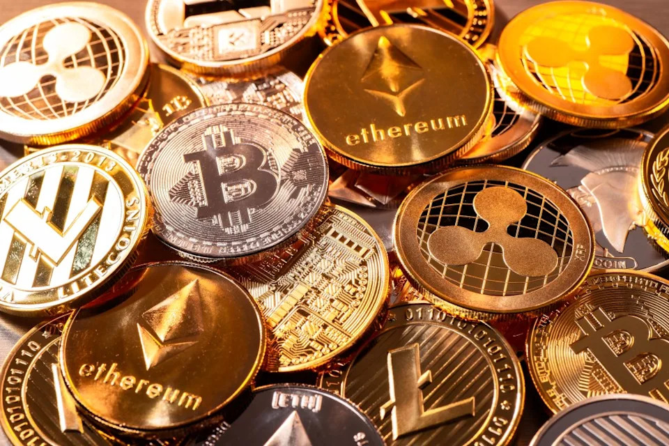 89-Year-Old Retiree Allegedly Loses Nearly $100,000 in Crypto Scam; Simi Valley Man Arrested