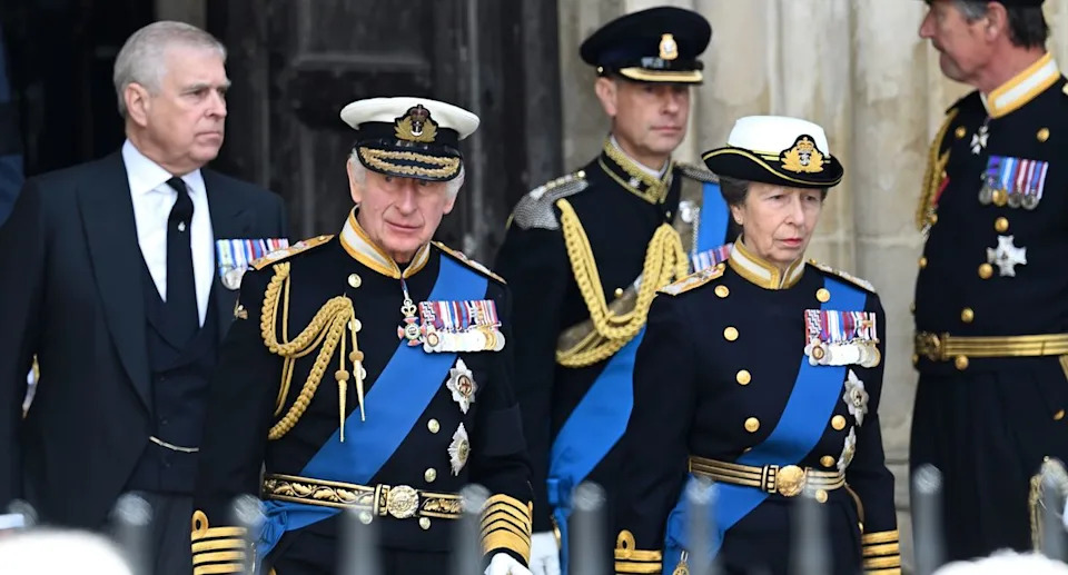 Zašto Princ Endrju I Dalje Može Dobiti Kraljevsku Ceremonijalnu Sahranu — Tajni Vladini Planovi Objašnjavaju