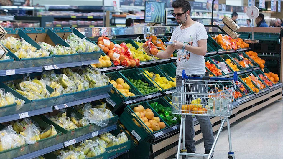 Sun‑Tanned Cauliflowers and Knobbly Potatoes: Why Heat‑Stressed Veg Is Still Fine to Eat