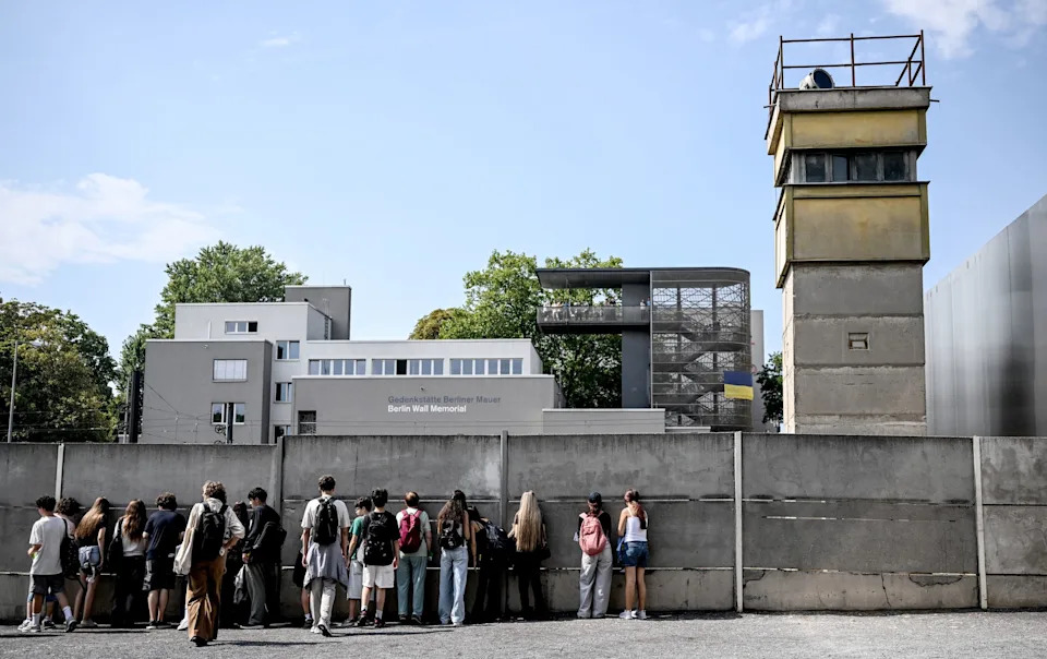 Berlinski zid — 65 godina od početka: Srušen 1989, ali sećanja i posledice traju