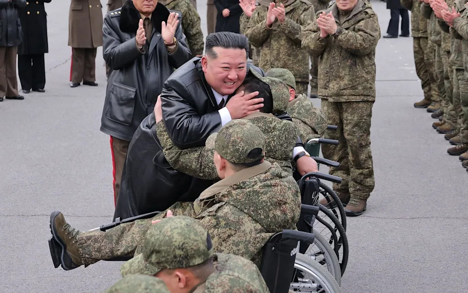 Severnokorejske rakete pogodile Zaporožje — Kim nudi Putinu vojnike, municiju i novi most za isporuke