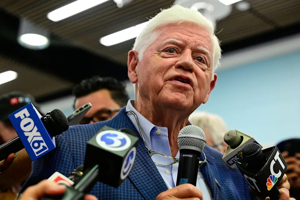 Generational Shift: Democrats Signal Appetite for Younger Leaders After Primary Upsets