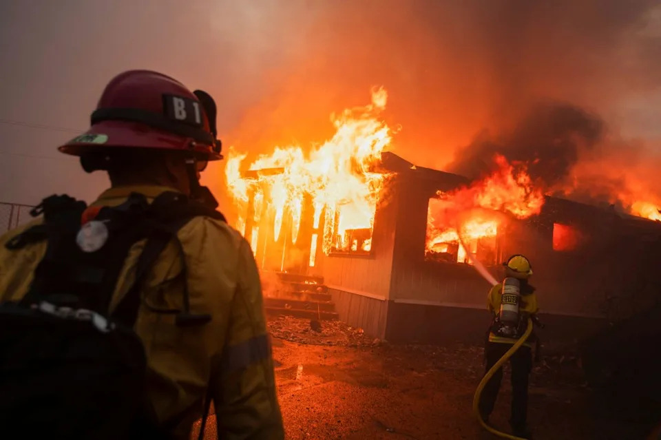 Feds Refile Charges Against Accused Palisades Arsonist, Narrow Indictment After Mistrial