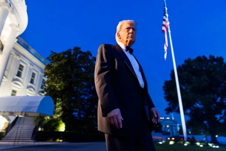 Trump Says ‘The Law Is Very Strong’ on Two-Term Limit as ‘2028’ Merch Fuels Third-Term Talk