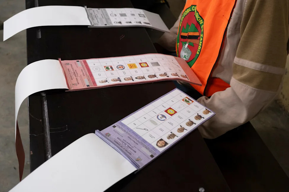 Zambia Suspends Presidential Vote Count After Reports Of Attacks And Ballot Theft