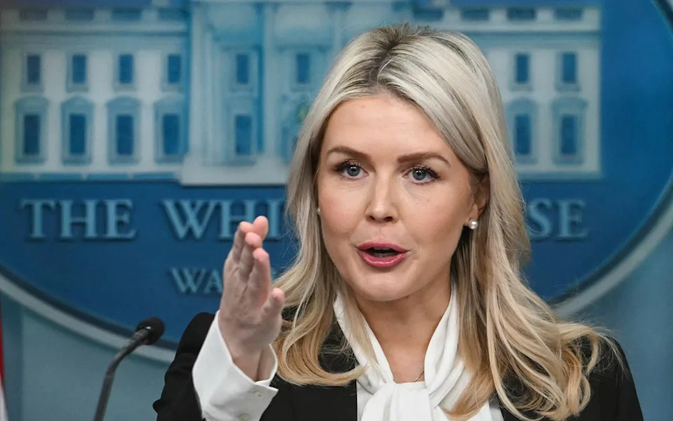 Karoline Leavitt Resigns: How Trump’s Youngest Press Secretary Became His Most Formidable Spin Doctor