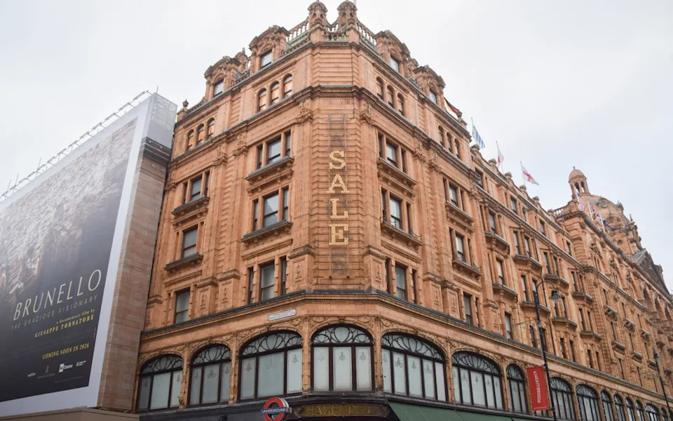 Met Exposes Email Addresses of 143 Alleged Victims in Harrods-Linked Investigation