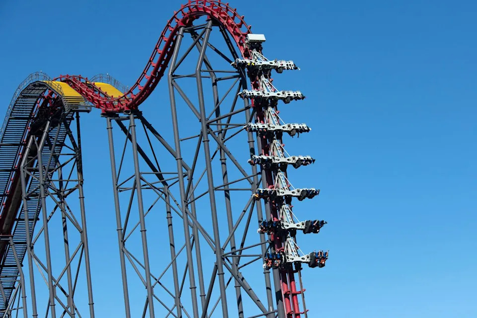 Six Flags’ X2 Stays Closed as Cal/OSHA Investigates Reported Incident