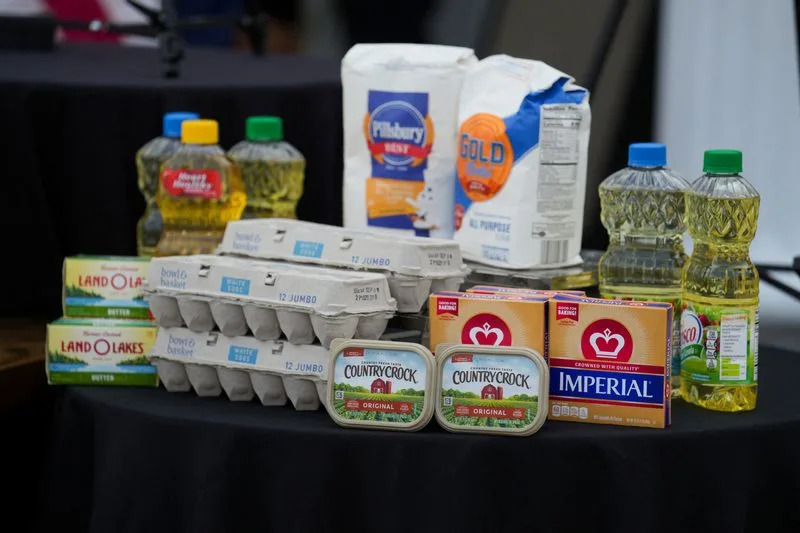 Trump’s 2024 Grocery Photo Op Comes Back to Haunt Republicans as Food Costs Bite Voters