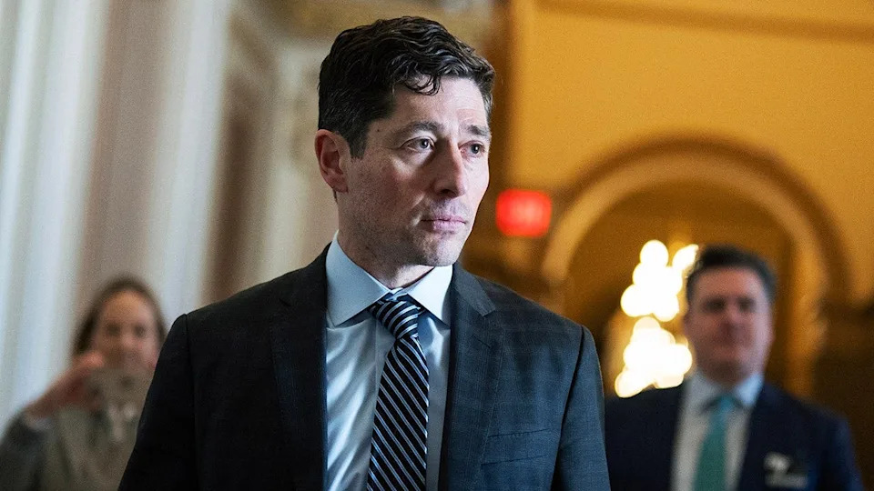 Minneapolis Mayor Jacob Frey's Viral Hip‑Hop Dance Draws Mockery and Sparks Debate Over Political 'Theater'