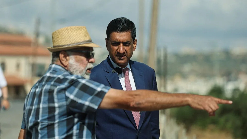 Jeffries Rejects Medicare for All, Distances Himself From DSA; Khanna Calls Single-Payer Top Priority