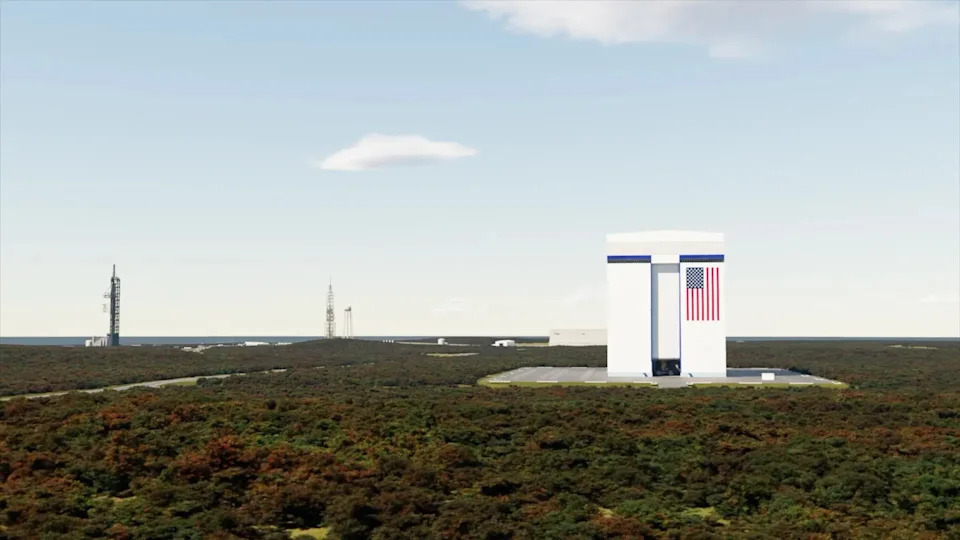 Blue Origin širi LC-36 na Cape Canaveral — drugi pad i 700-ft lansirna kula za New Glenn 9x4