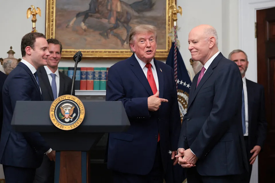 Photos Show Trump’s Swollen, Discolored Right Hand During White House Events