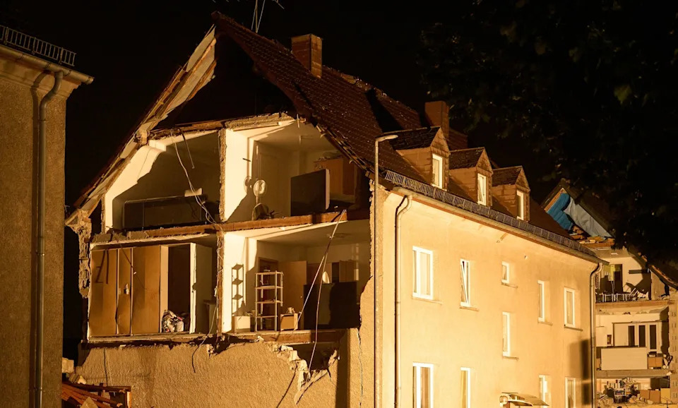 Jake oluje i dva tornada poharali delove Nemačke — Najmanje jedna žrtva, desetine oštećenih domova