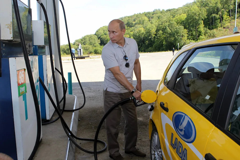 Putin Raspoređuje Rosgvardiju Na Benzinske Pumpe Dok Kriza Goriva Escalira