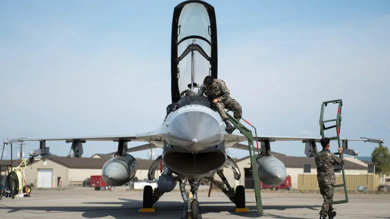 Samsung I F-16: Kako Je Samsung Aerospace Proizveo 72 KF‑16 Za Južnu Koreju