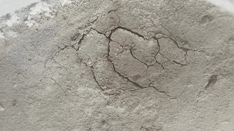 Marsovi „paukovi“ ponovo stvoreni u laboratoriji — kako CO2 led i niska atmosfera oblikuju kanale