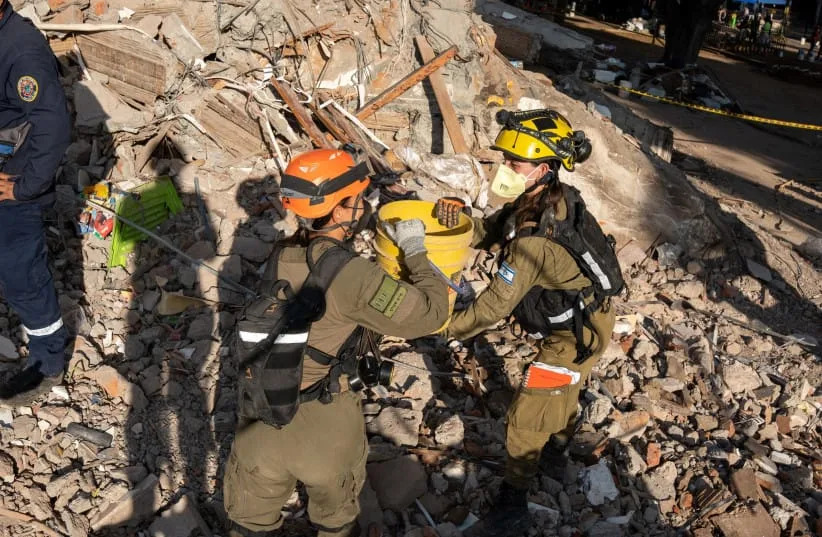 IDF Pomaže Kolumbijcima Nakon Zemljotresa — Hiljade Vraćene U Bolnice, AI Mapira Sigurne Zgrade