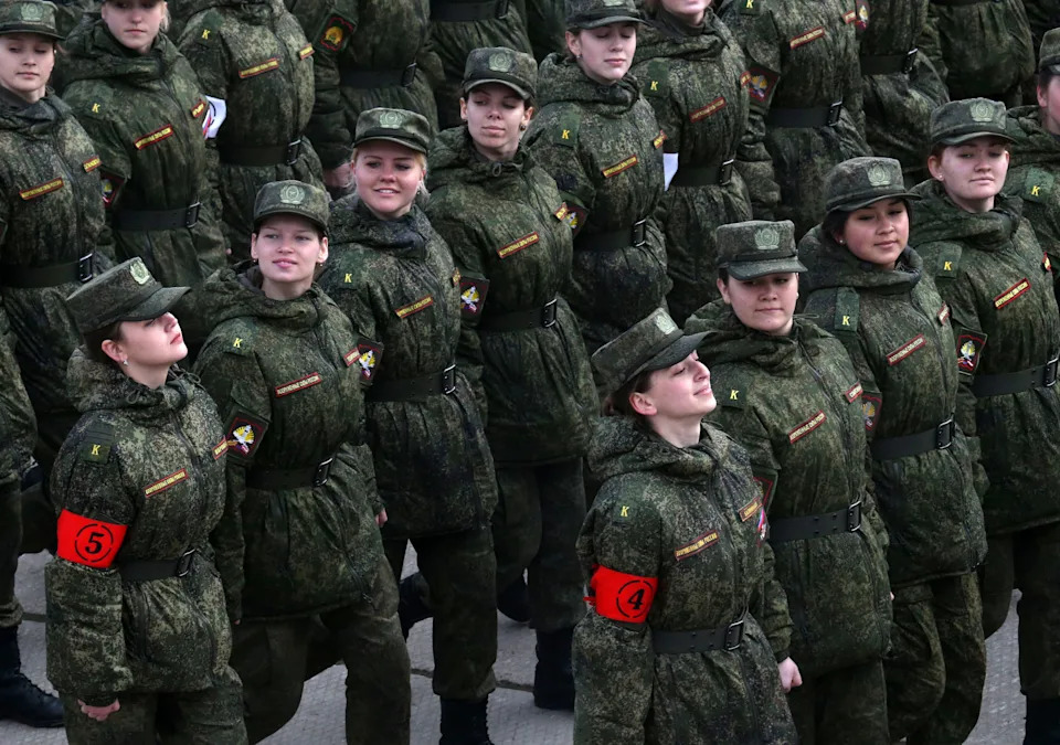 Putin Pojačava Regrutaciju Žena: Kako Kijevska Dronska Ofanziva Menja Rusku Vojsku