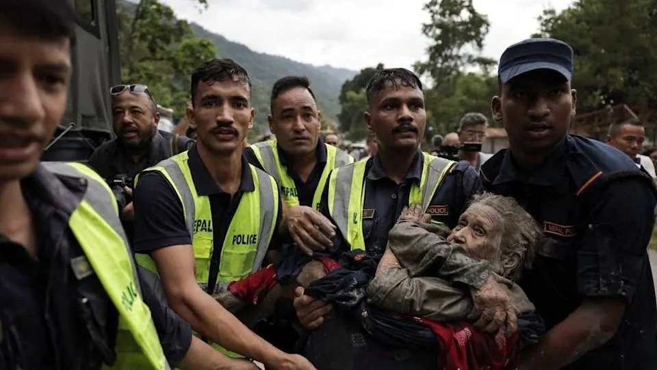Kolosalna klizišta i bujice na granici Nepal–Tibet: 579 mrtvih u Nepalu, stotine nestalih i rizik od novih poplava