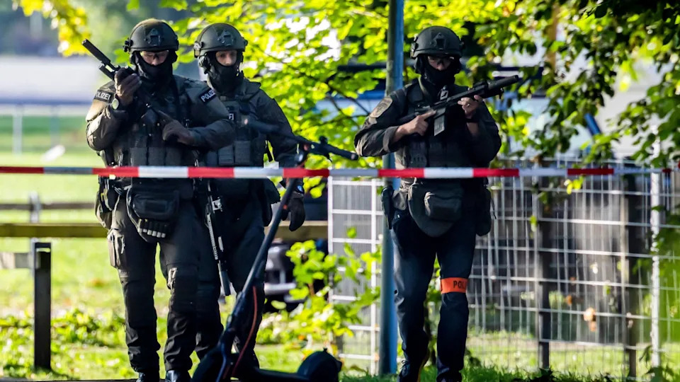Potera u Švajcarskoj Nakon Pucnjave Na Raveu: 22-Godišnja Žena Poginula, Petoro Ranjenih