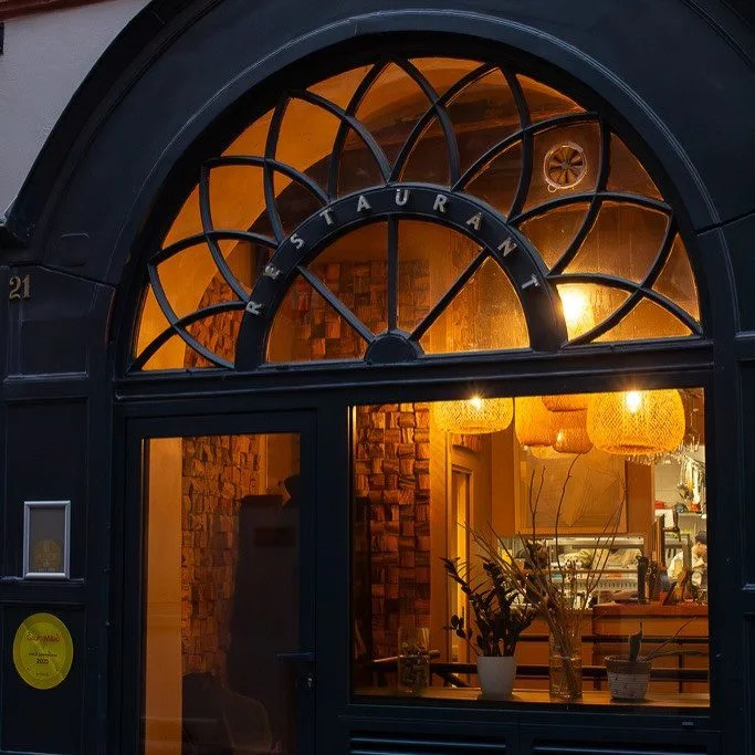 Gosti Odnose 'Suvenire' Iz Michelin Restorana — Noževi, Svečnjaci i Držači Toalet Papira Nestaju