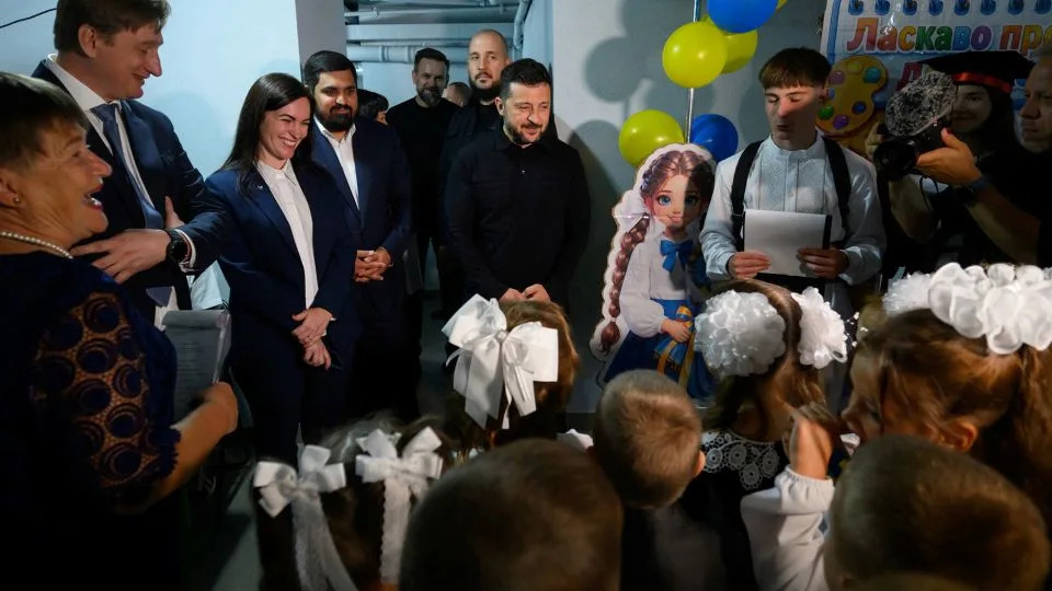 U Kijevu nastava u podrumima: deca pohađaju školu u skloništima zbog intenzivnih ruskih napada