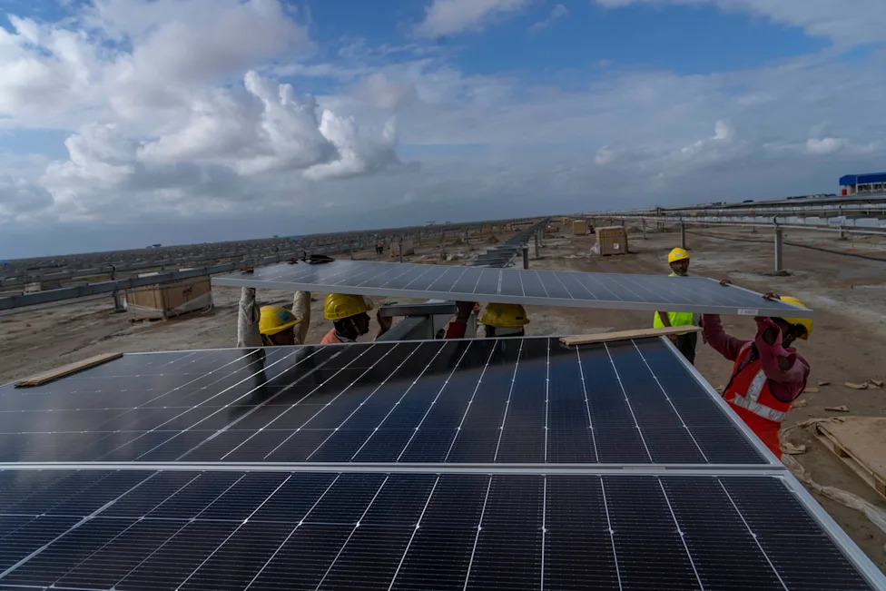 Indija Prigušila 11 TWh Solarne Energije: Potražnja Raste, Mreža Ne Prati